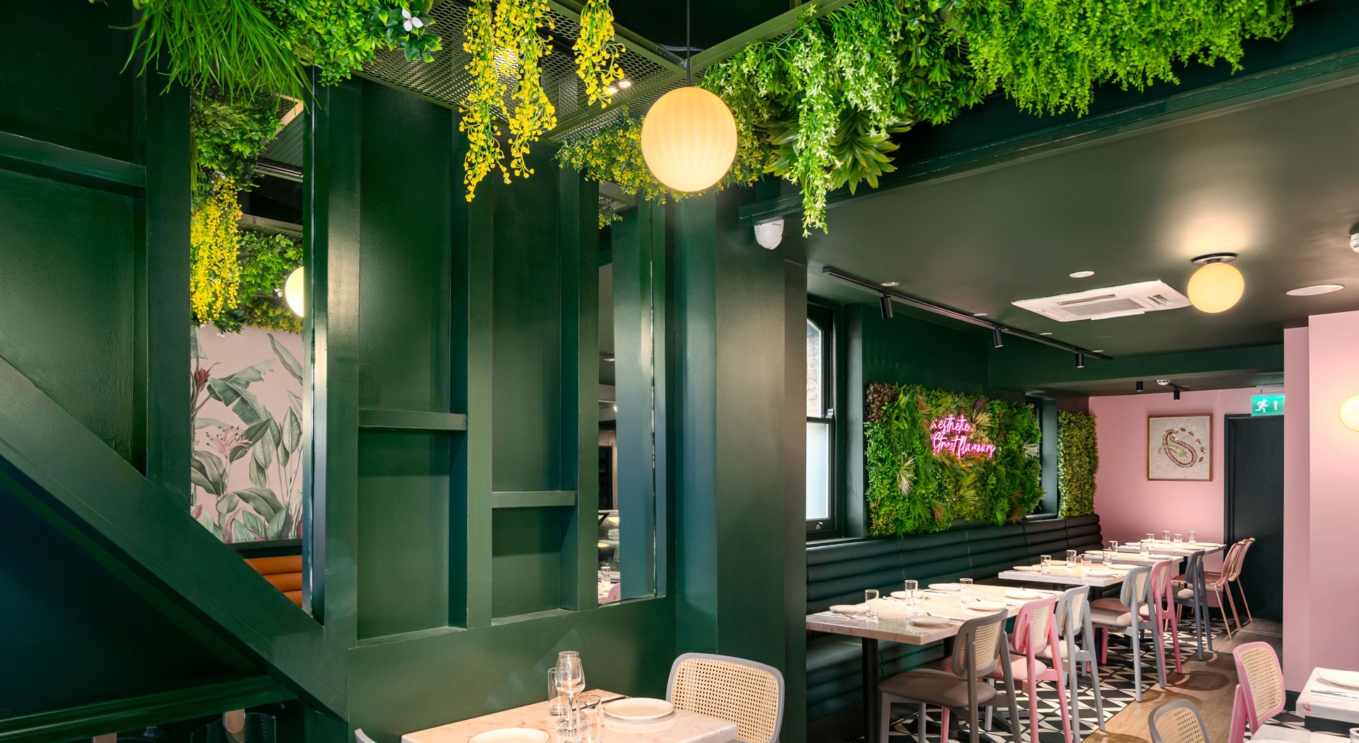 RasaRestaurant-Ceilings-AC500-LRGLAND2