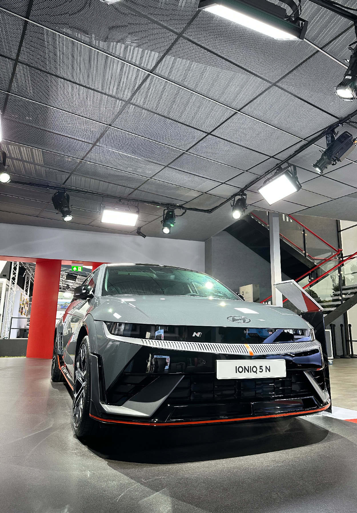 Front view of expanded mesh ceiling installed at 1 Cavendish Place.